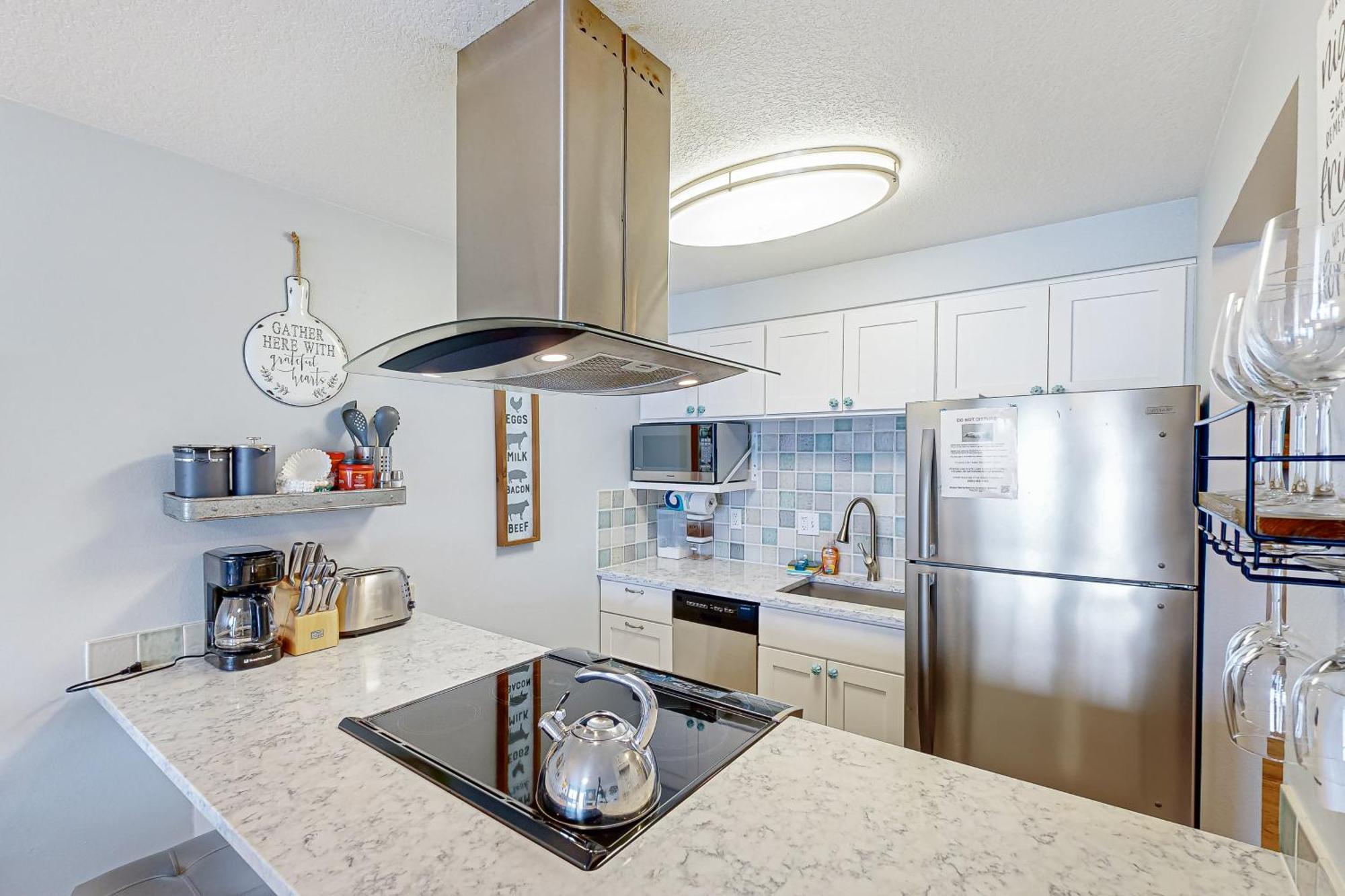 ​Rock Creek Inn Vacation Condos 락커웨이비치 객실 사진