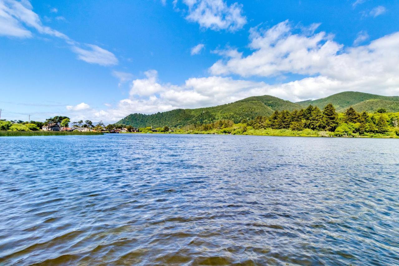 ​Rock Creek Inn Vacation Condos 락커웨이비치 외부 사진